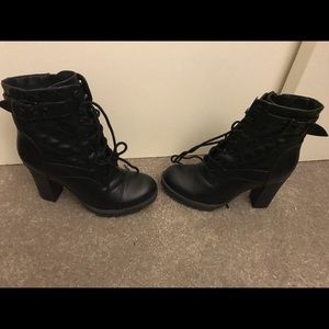 Black tie up and side zipper boots